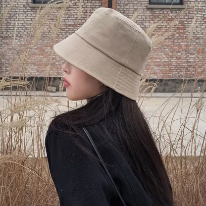Fashionable Beach Bucket Hat - Image 4